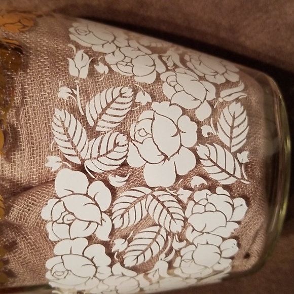 Vintage MCM Water Juice Pitcher / White & Gold Floral Pattern - Picture 7 of 17